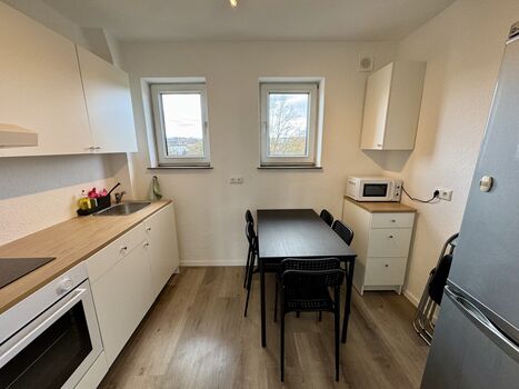 Monteurwohnung Wuppertal für 8 Personen – 3 Schlafzimmer, Aufzug, Balkon Bild 5