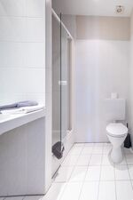 Salí Homes | Hotel zum Dorfbrunnen - Bornheim Bild 9