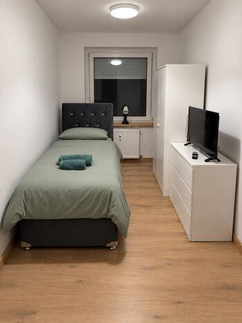 Monteurunterkunft – 4 Zimmer / 8 Betten