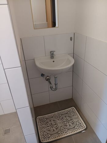 ZIMMERPOOL - Monteurzimmer FLauingen Bild 5