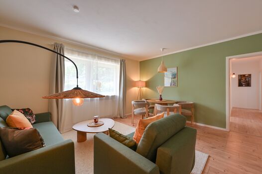Monteurwohnung Sonthofen | 54m² bis 5 Pers. | Parkplatz & Küche Bild 3