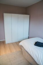 Schrank und Aufbewahrung 