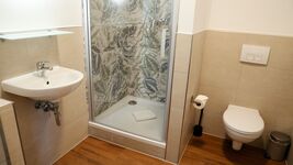 Hive Apartments - Lühnde (15 min zur Messe) Bild 17