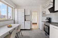 3-Schlafzimmer-Wohnung mit Balkon, Garten & Parkplätze Bild 11