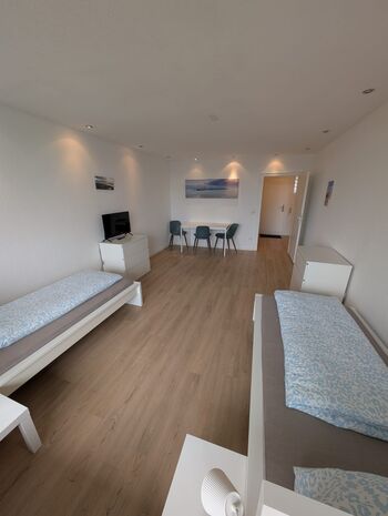 Super Ausstattung, nahe Hamburg! WaMa, Parkplatz, Balkon Bild 2
