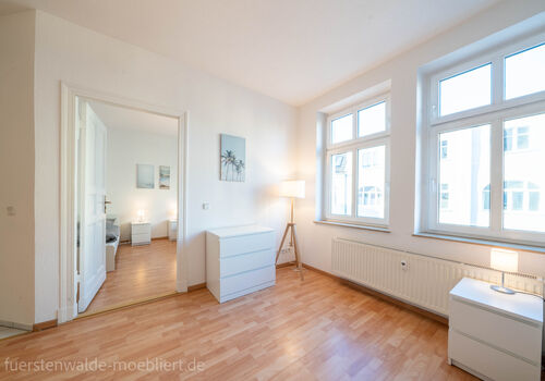 3 Zimmer 5 Betten Balkon Waschtrockner Zdjęcie 2