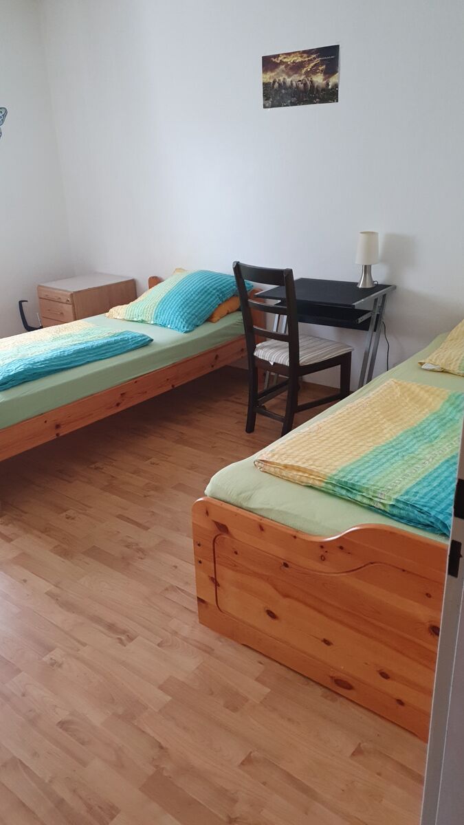 2 Bett Zimmer