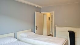 kwatera24 | Offenbach am Main nahe A3 | 2-150 Personen | WIFI & Parken Bild 1