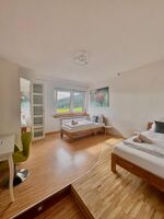 Einfache-Saubere-Günstige Zimmer Bild 6