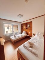 Einfache-Saubere-Günstige Zimmer Bild 5
