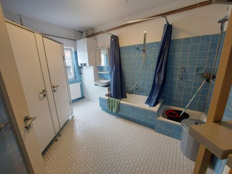 Wohnen auf Zeit in Kelkheim (Monteurswohnung - max. 6 Pers) Bild 2