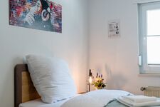 janu-homes, 3 Zimmer - 4 Betten, Waldblick vom Kirchplatz Bild 13