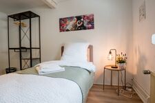 janu-homes, 3 Zimmer - 4 Betten, Waldblick vom Kirchplatz Bild 3