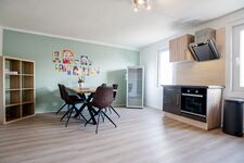 janu-homes, 3 Zimmer - 4 Betten, Waldblick vom Kirchplatz Bild 24