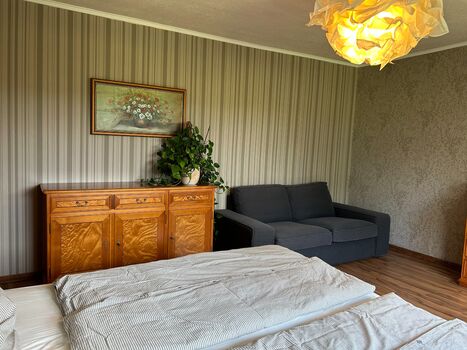Monteurzimmer Bad Köstritz nahe Gera – WLAN, Küche & Parkpl. Bild 3