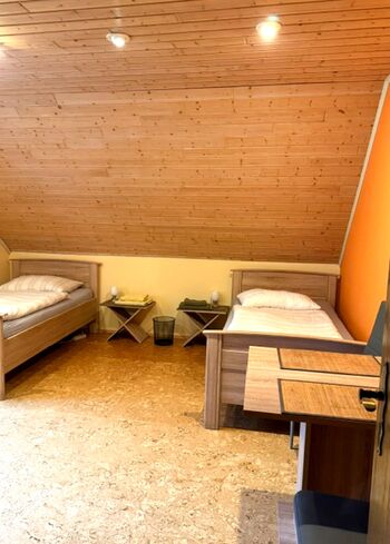 Monteurzimmer und Ferienwohnung Roth