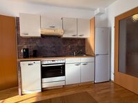 Sonnige 60 m² Wohnung mit 2 Schlafzimmern Picture 3