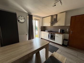 Wohnungen in Mehramilienhaus in ruhiger Lage