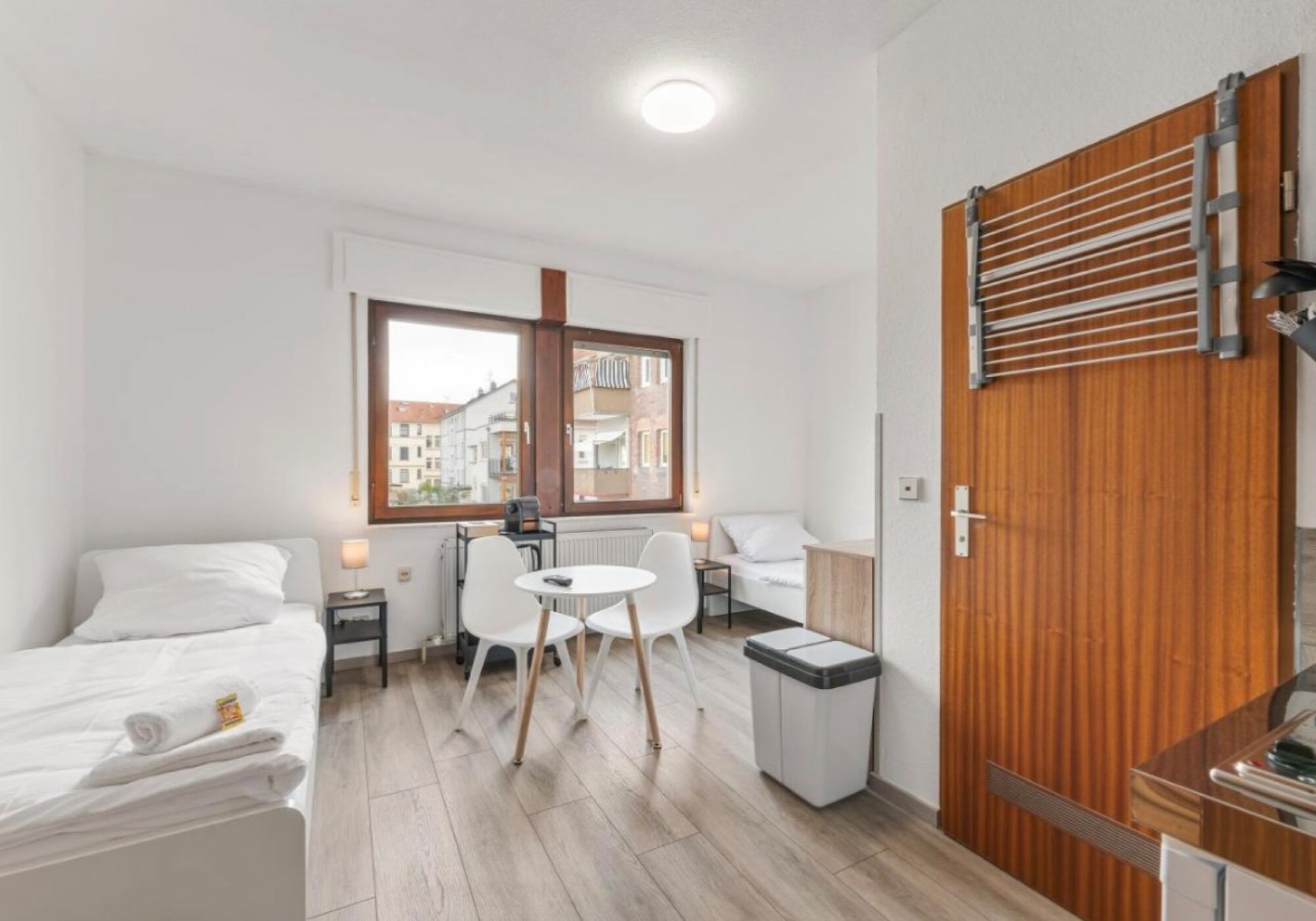Doppelzimmer mit eigener Pantry Küche