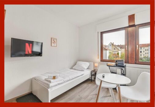 Große Monteurwohnungen GÜNSTIG, Balkon, Küche, TV, WiFi