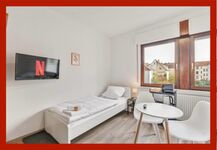 Große Monteurwohnungen GÜNSTIG, Balkon, Küche, TV, WiFi Bild 1