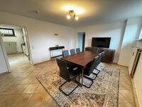 Apartmenthaus Siek - 3 große Wohnungen - je 4-5 Schlafzimmer Bild 11