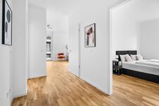 EXQUIS Iconic 3-Zimmer Apartment ALESSI I Balkon I Netflix Bild 14
