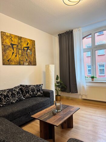 Möblierte 3 Raumwohnung in Armstadt Bild 2