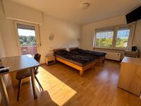 Monteurzimmer mit guter Anbindung A61 und B327 Picture 8