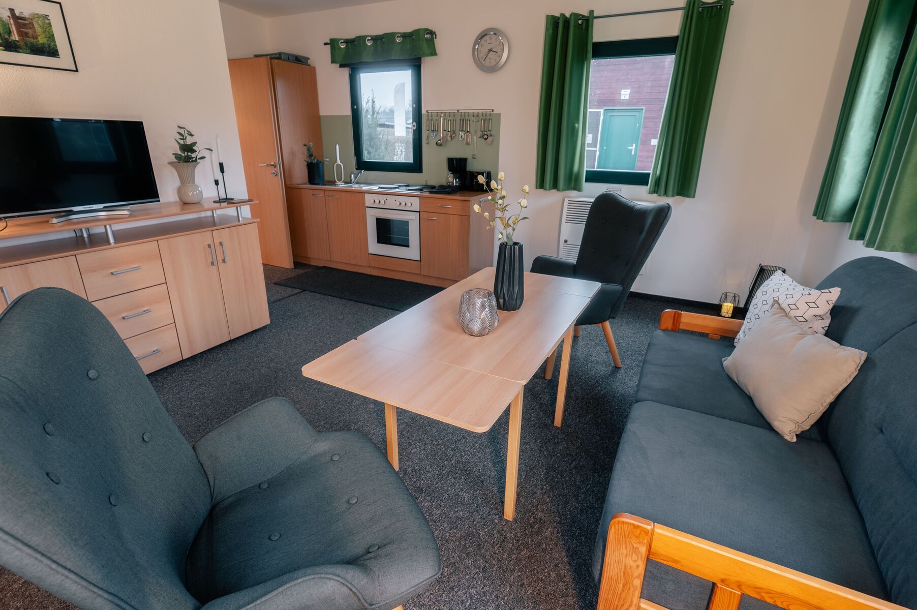 Wohnzimmer mit Küchenzeile