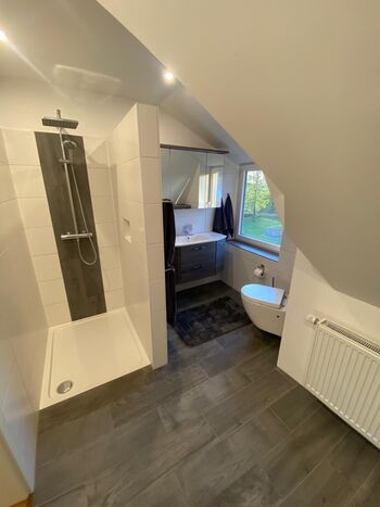 Moderne und großzügige Monteurwohnung in Stadland Bild 5