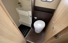 Mobil Autark Komfort-Wohnmobil direkt an Ihrer Baustelle Bild 1