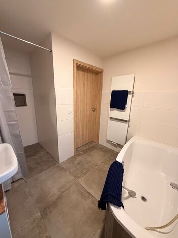 Ferienwohnung im schönen Altbau am Steigerwald Bild 4