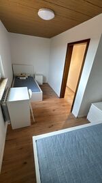 Panorama Haus Schweinfurt mit Garten & Feldblick Bild 2