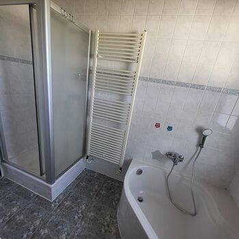 Haus mit 2 Wohnungen Bild 3