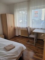 Privates Gästezimmer mit Gemeinschaftsbad in Kerpen Picture 2