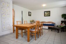 Wohnung mit Terrasse Bild 10