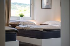 Premium-Monteurwohnung an der B14: Platz und Luxus vereint! Picture 12