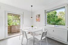 Premium-Monteurwohnung an der B14: Platz und Luxus vereint! Picture 6