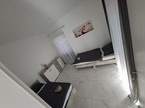 Neubau für Monteure und Berufsreisende Bild 3