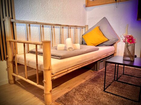 Stay by Home Deluxe Apartment *WiFi*TV*Kitchen* (4 Pers.)