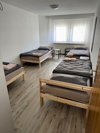 Renoviertes/ Mobilisiertes Haus für Monteure und Pendler