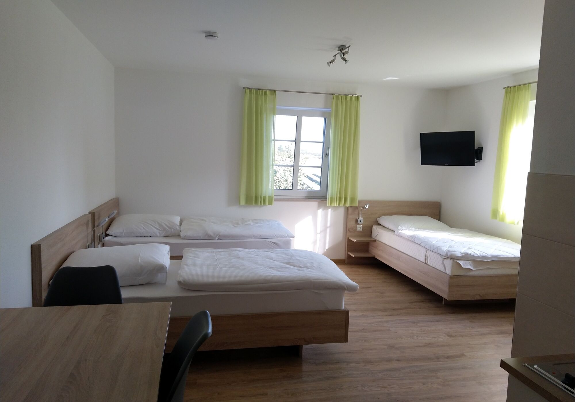 Gästehaus Huber Berg, Monteurzimmer in Rudelzhausen (84104), Berg