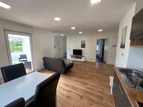Große und moderne Wohnung, zentral im Rhein-Neckar-Gebiet! Picture 2