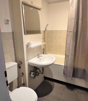 **** Hometime24 - Frisch renovierte Wohnung in Solingen Picture 4