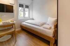 Apartment 9