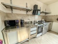 Cici Monteurunterkünfte – Duplex 180 m² | 7 Schlafzimmer Bild 3