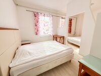 Cici Monteurunterkünfte – Duplex 180 m² | 7 Schlafzimmer Bild 2