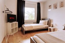 Workerslodge Krefeld für 2-30 Gäste mit Stellplatz & Balkon Bild 6