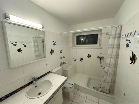 Große 2 Zimmer Wohnung mit 4 Einzelbetten in Heilbronn (Vog)